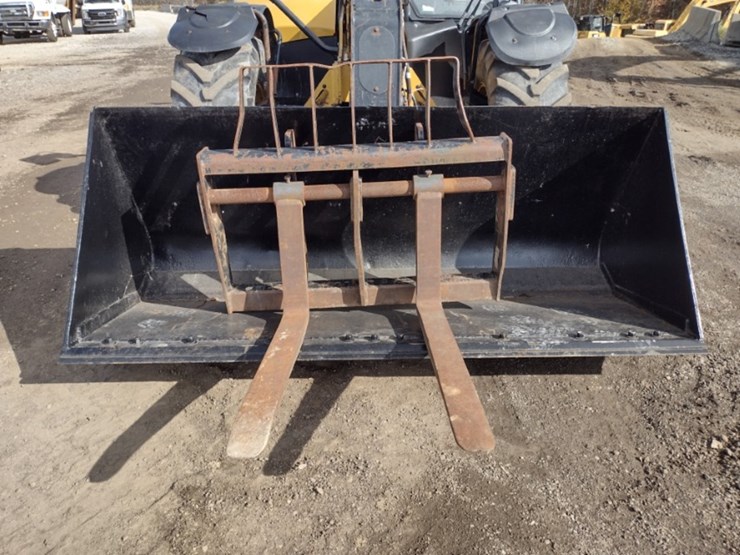 13-cat-407c-telehandler-w/bucket-&-forks-(qea-5956)-image-15