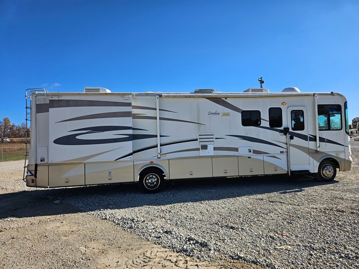 #22198-•-2007-georgie-boy-landau-motorhome-image-19