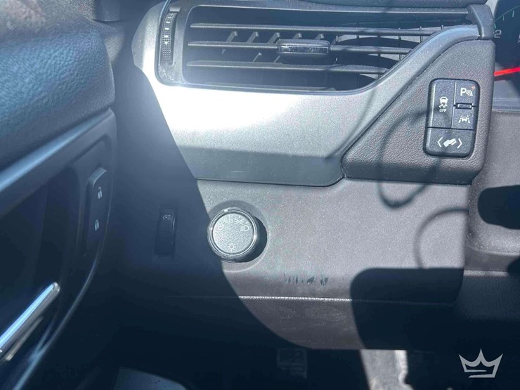 2018-chevrolet-tahoe-image-14