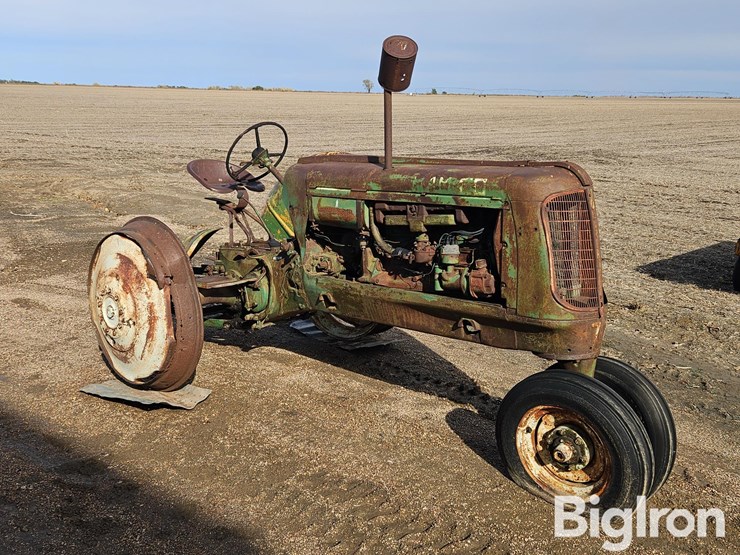 1947-oliver-70-image-1