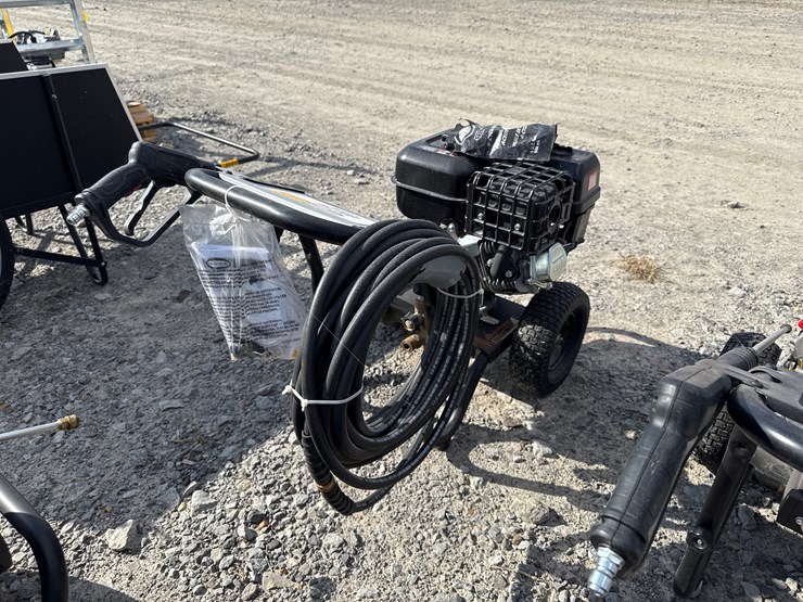 #5307-•-unused-simpson-4400psi-pressure-washer-image-3