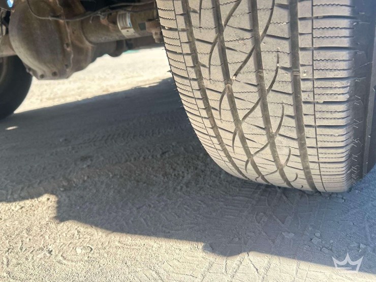 2017-ford-f150-image-30