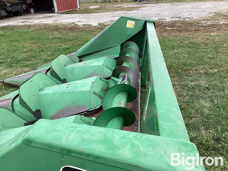 john-deere-444-image-16