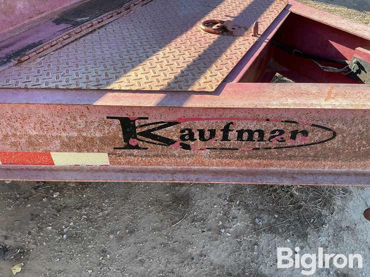 2009-kaufman-p-deluxe-t/a-flatbed-trailer-image-13