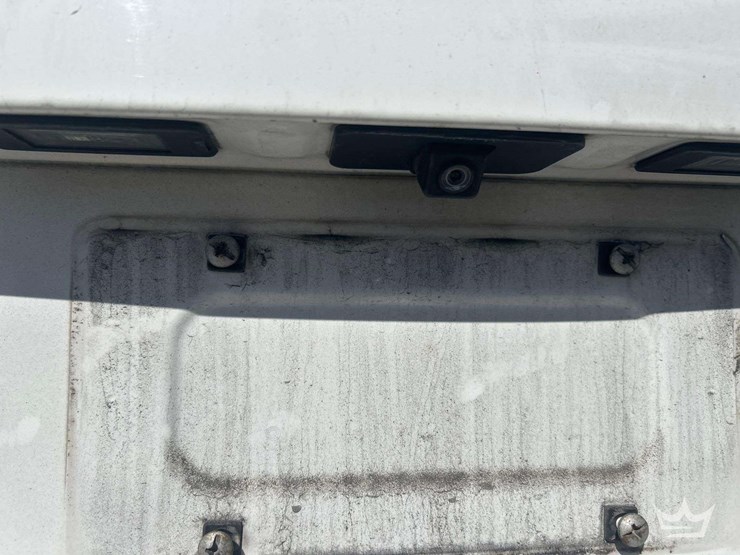 2018-chevrolet-tahoe-image-28