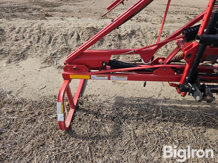 hiniker-century-60'-3-pt-sprayer-image-17