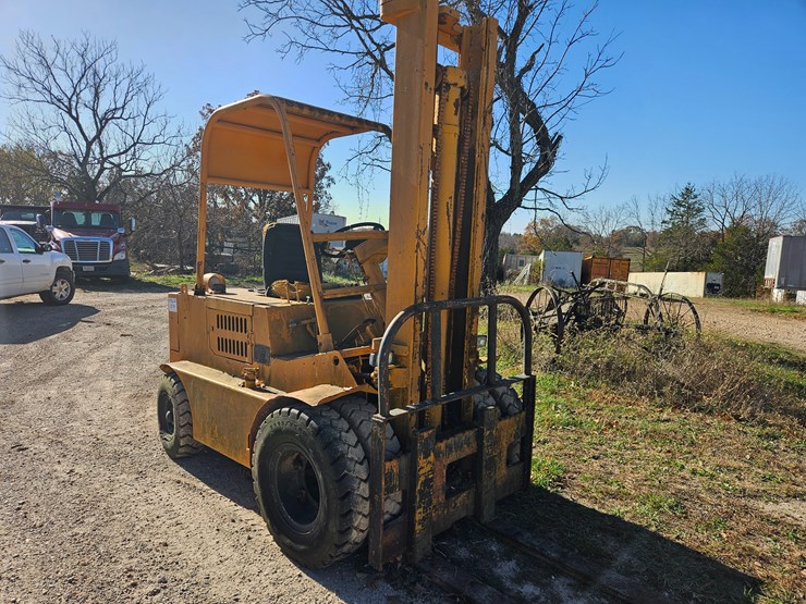 #22765-•-1960's-baker-forklift-(non-runner)-image-15