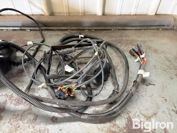 john-deere-200-image-2