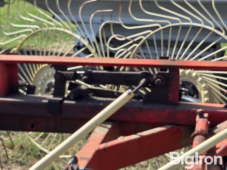 h&s-bi-fold-rake-image-14