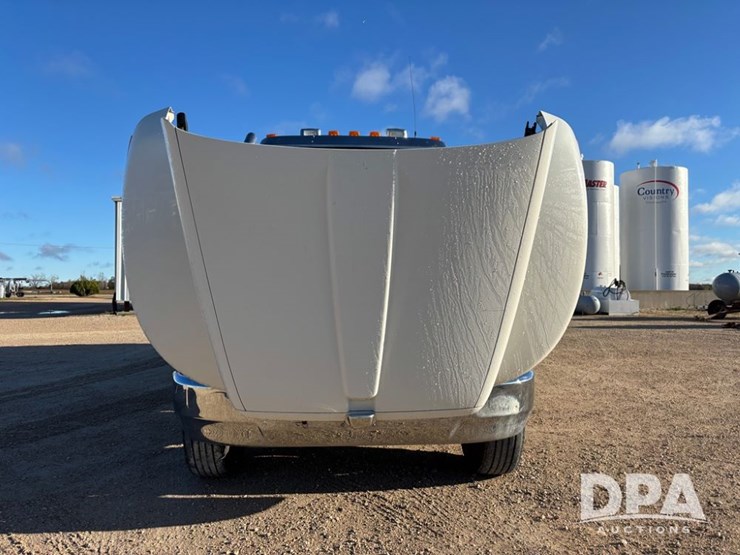 2013-unit-70-image-27