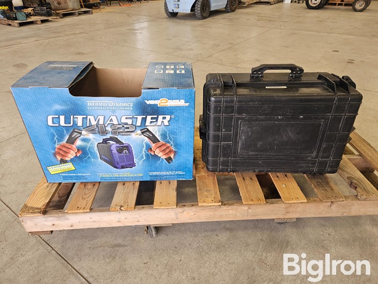 thermal-dynamics-cutmaster-42-plasma-cutting-system-image-1