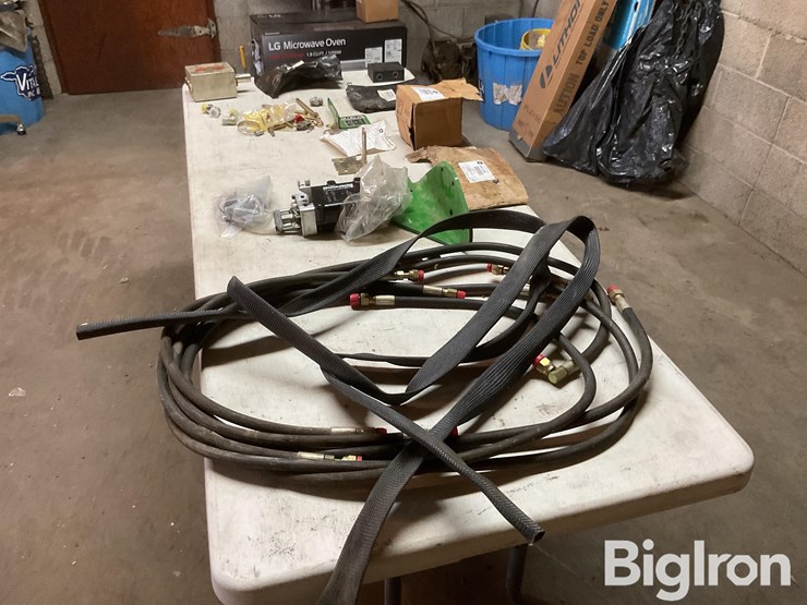 john-deere-b-image-8