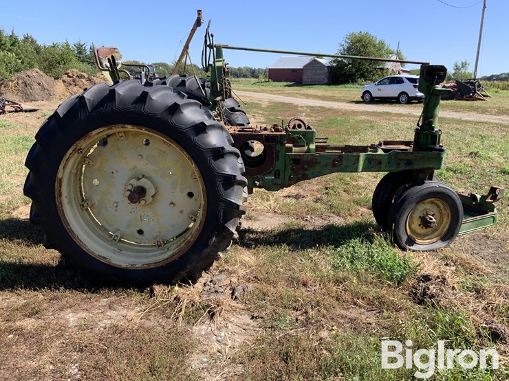 1956-john-deere-720-image-4