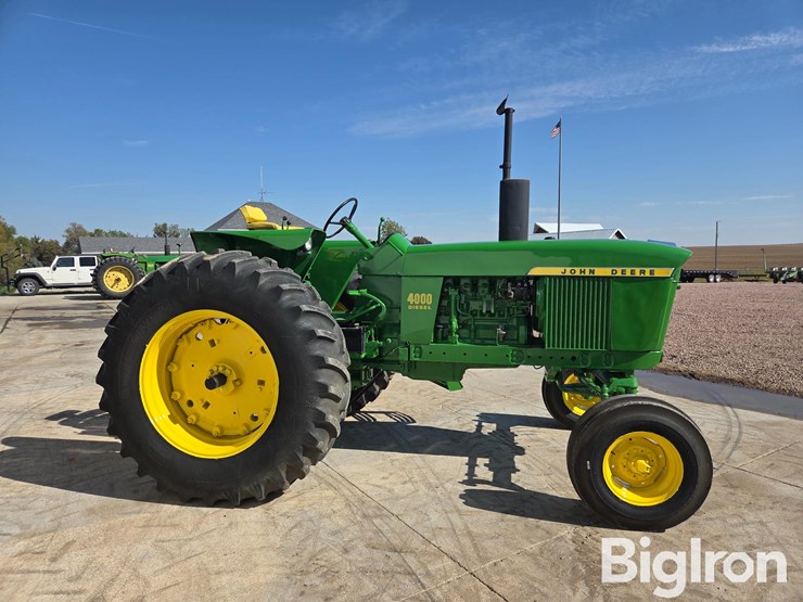 1972-john-deere-4000-image-4