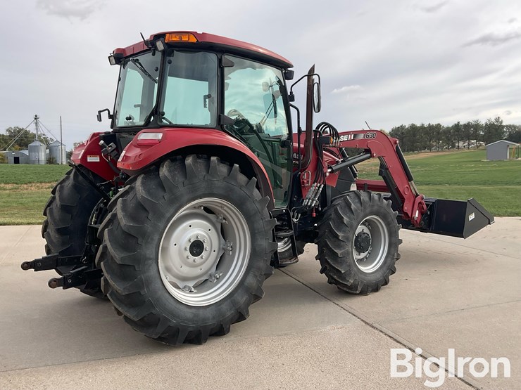 2013-case-ih-farmall-105c-image-5