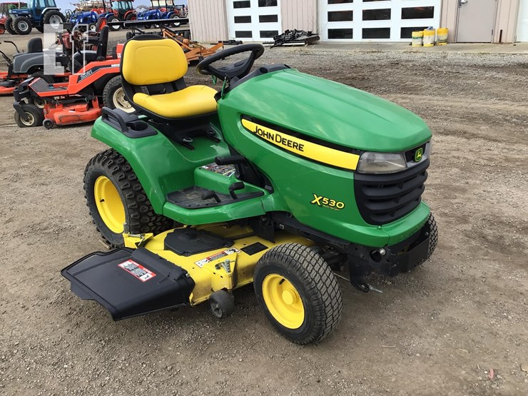 2013-john-deere-x530-image-1