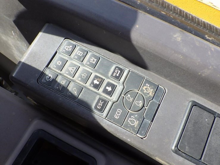 volvo-ecr40d-image-26