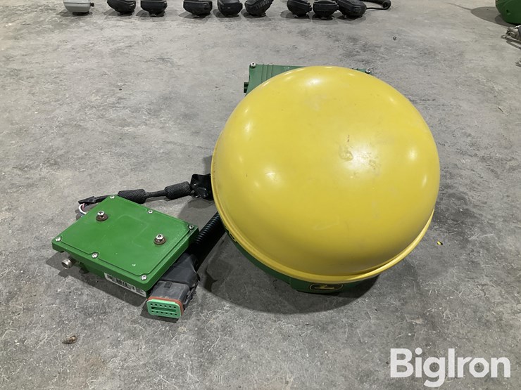 john-deere-starfire-3000-image-2