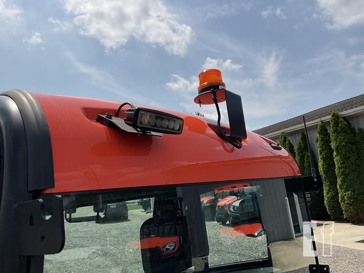 2021-kubota-rtv-x1100c-image-11