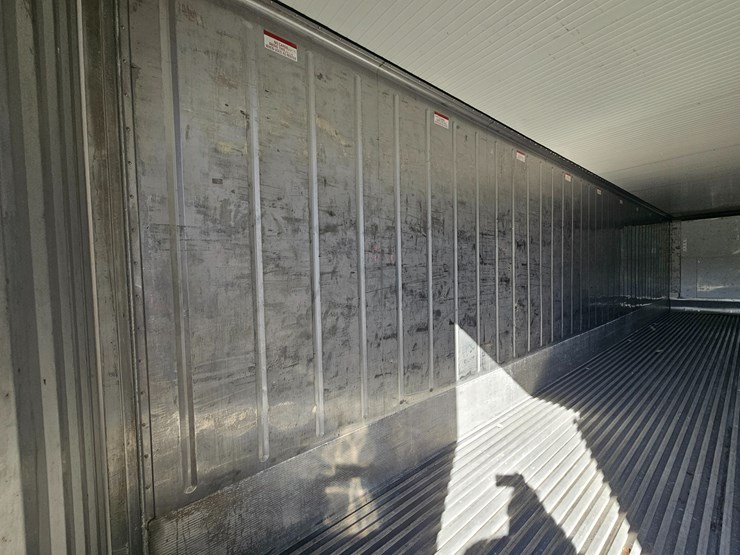 #22767-•-40'-refrigerated-container-image-12