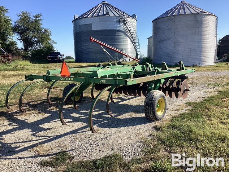 1985-john-deere-712-image-5