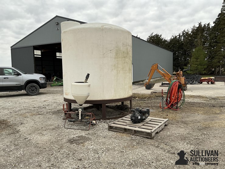 ace-roto-mold-water-storage-tank-image-3