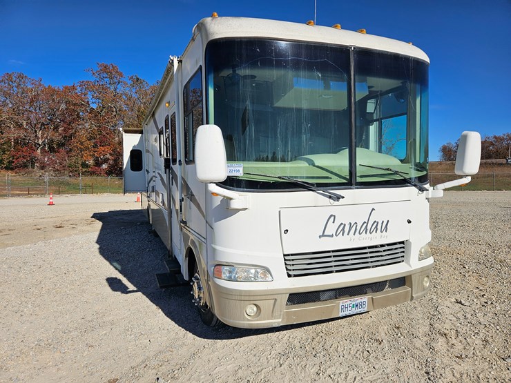 #22198-•-2007-georgie-boy-landau-motorhome-image-26