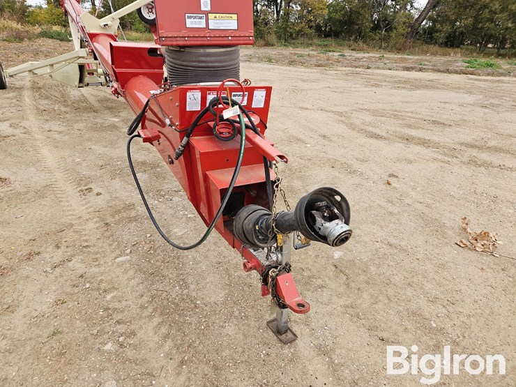 2019-buhler-farm-king-1370-image-10