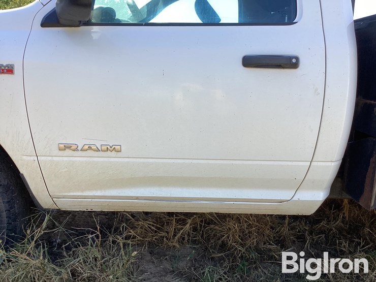 2019-dodge-2500-image-14