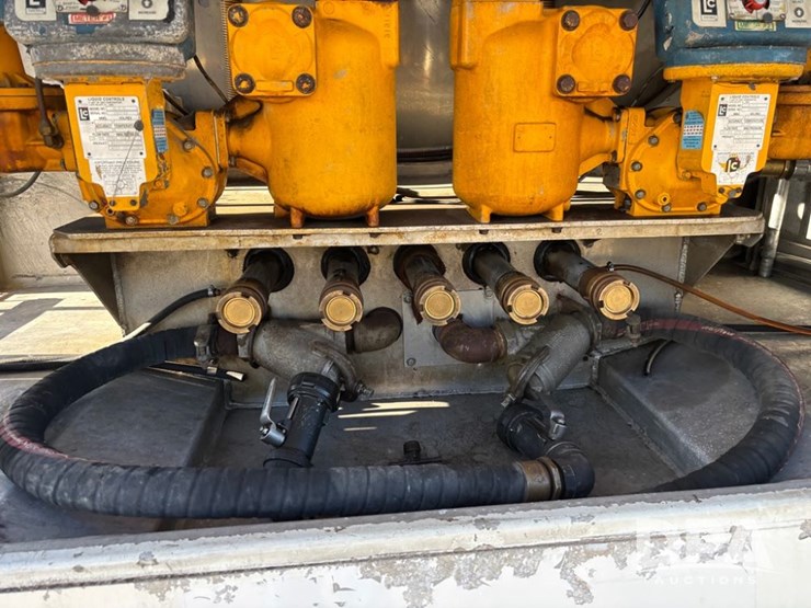 2013-unit-70-image-48