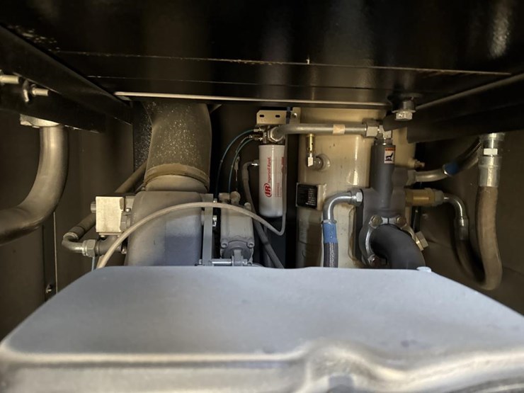 #1475-•-ingersoll-rand-rs-45-air-compressor-image-8