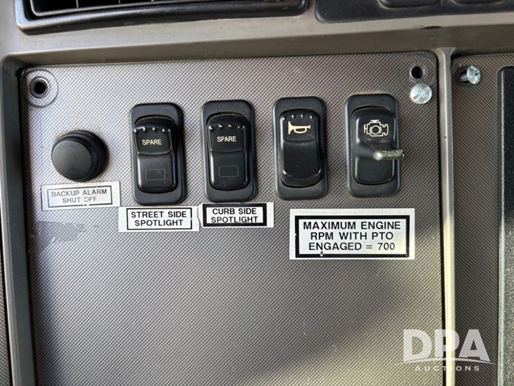 2013-unit-70-image-74