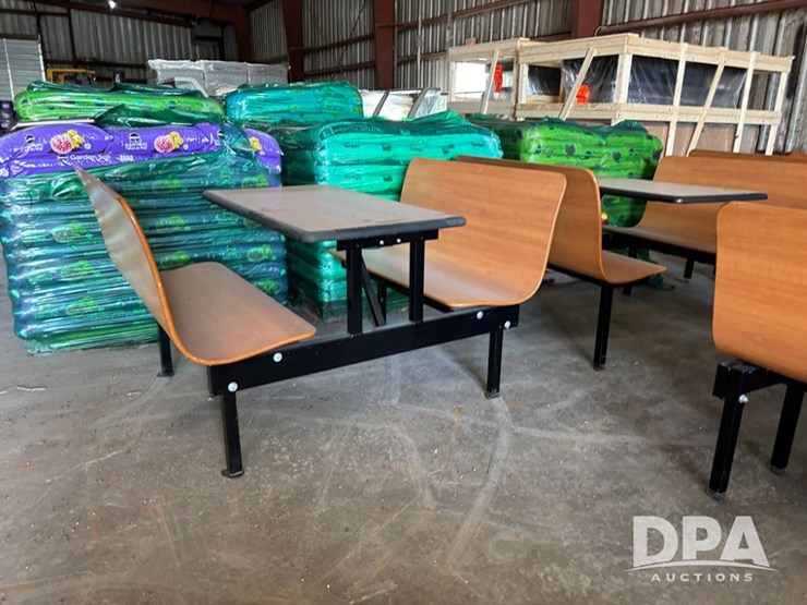 double-booths-(dr12598)-image-3