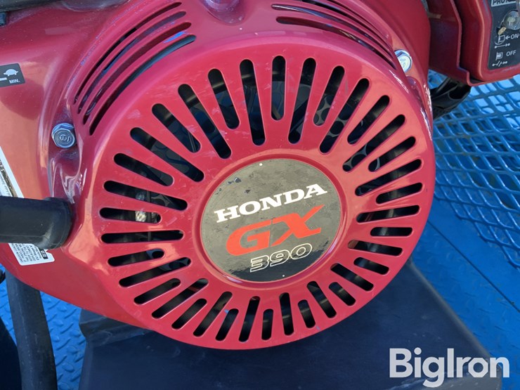 2013-honda-gx390-image-18