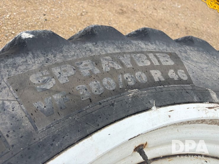 row-crop-tires-(dr12556)-image-10