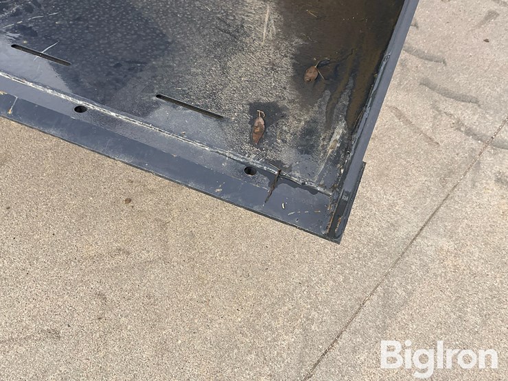 2013-case-ih-farmall-105c-image-10