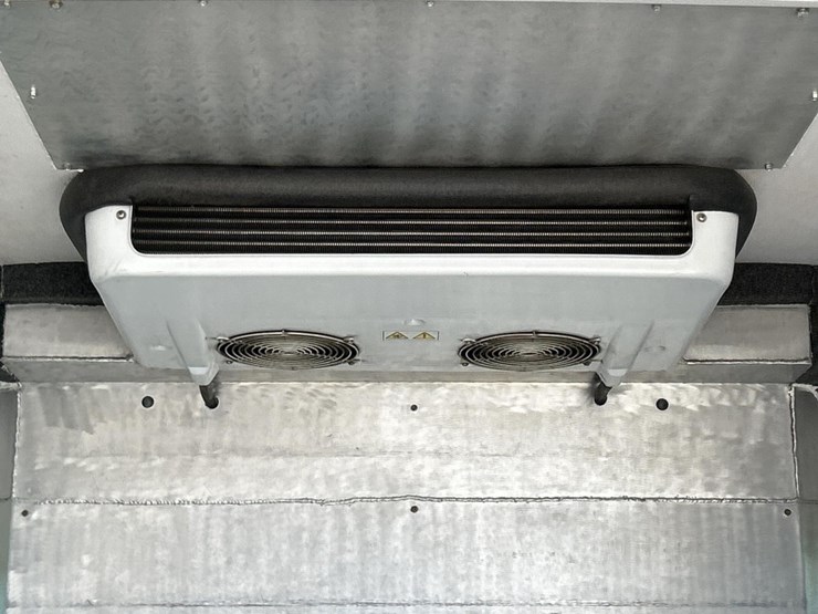 2016-ram-promaster-3500-image-21