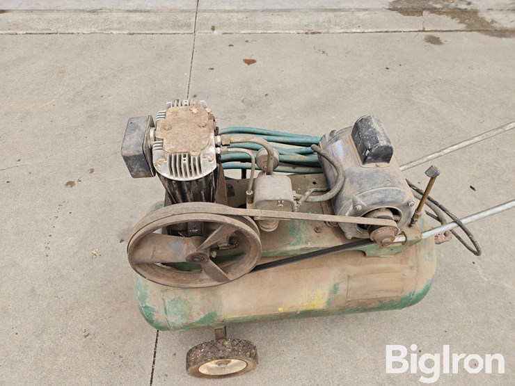 2-hp-electric-air-compressor-image-9