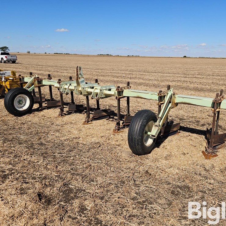 Orthman 6R36 3-PT Ditcher