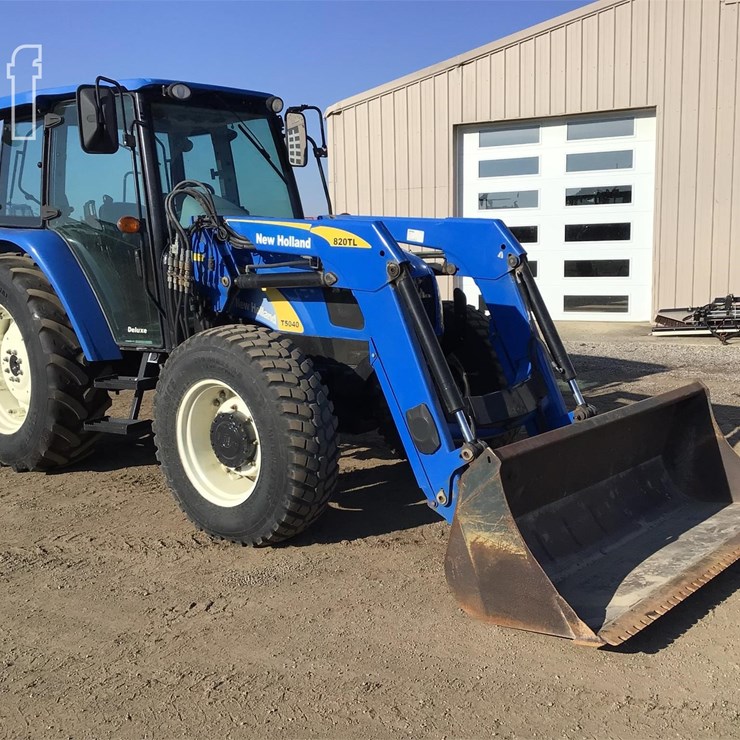 NEW HOLLAND T5040