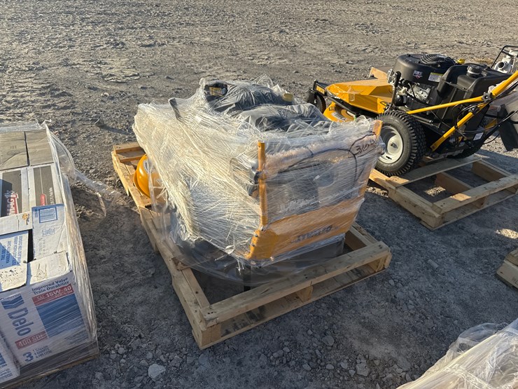 #29-•-unused-dewalt-dw33-walk-behind-zero-turn-mower-inv#32767-image-2