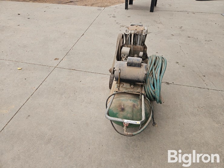 2-hp-electric-air-compressor-image-2