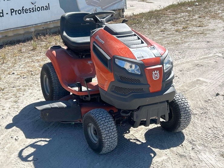husqvarna-riding-mower-42inch-image-2