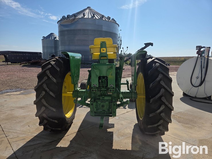 1972-john-deere-3020-image-6