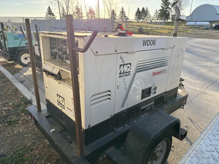 #1470-•-whisperweld-dlw-400esa4-towable-welder-image-5