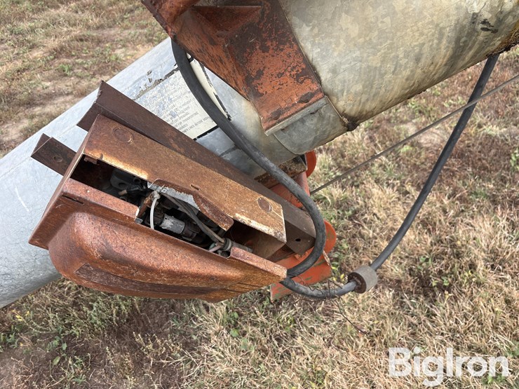 hutchinson-1231-electric-auger-image-18