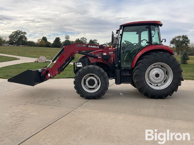 2013-case-ih-farmall-105c-image-8