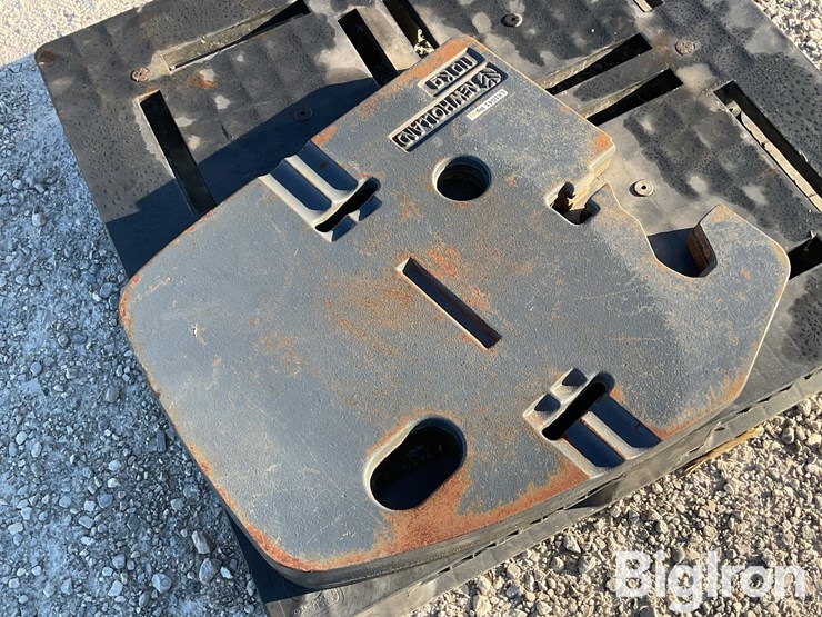 new-holland-70-image-3