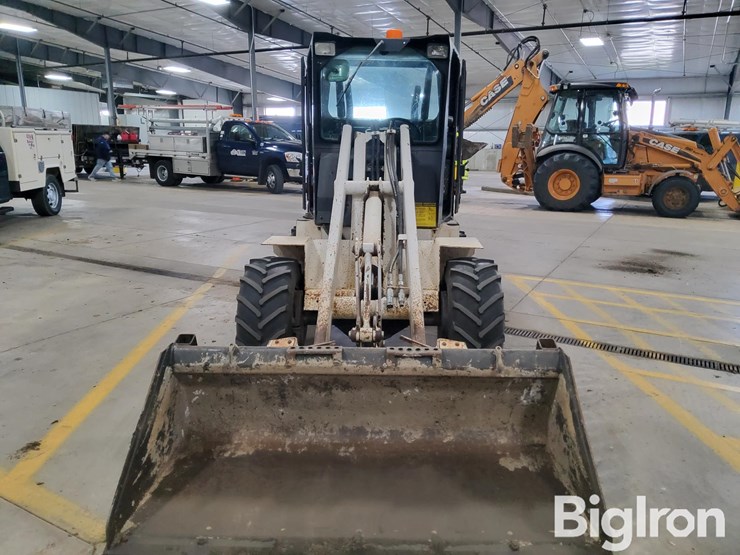 1988-bobcat-1600-image-2