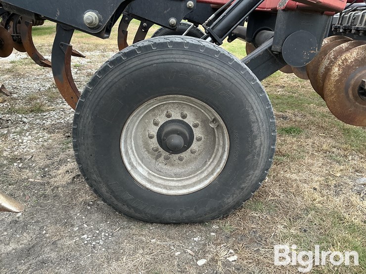 case-ih-870-ecolo-tiger-ripper-image-11